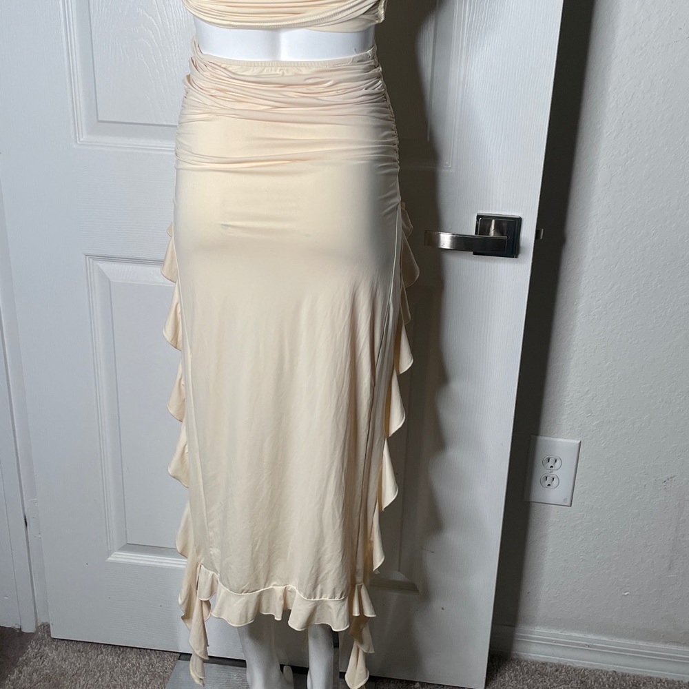 Lioness Cream Ruffle Tank Top & Ruffle High Low Skirt Set - Picture 7 of 9